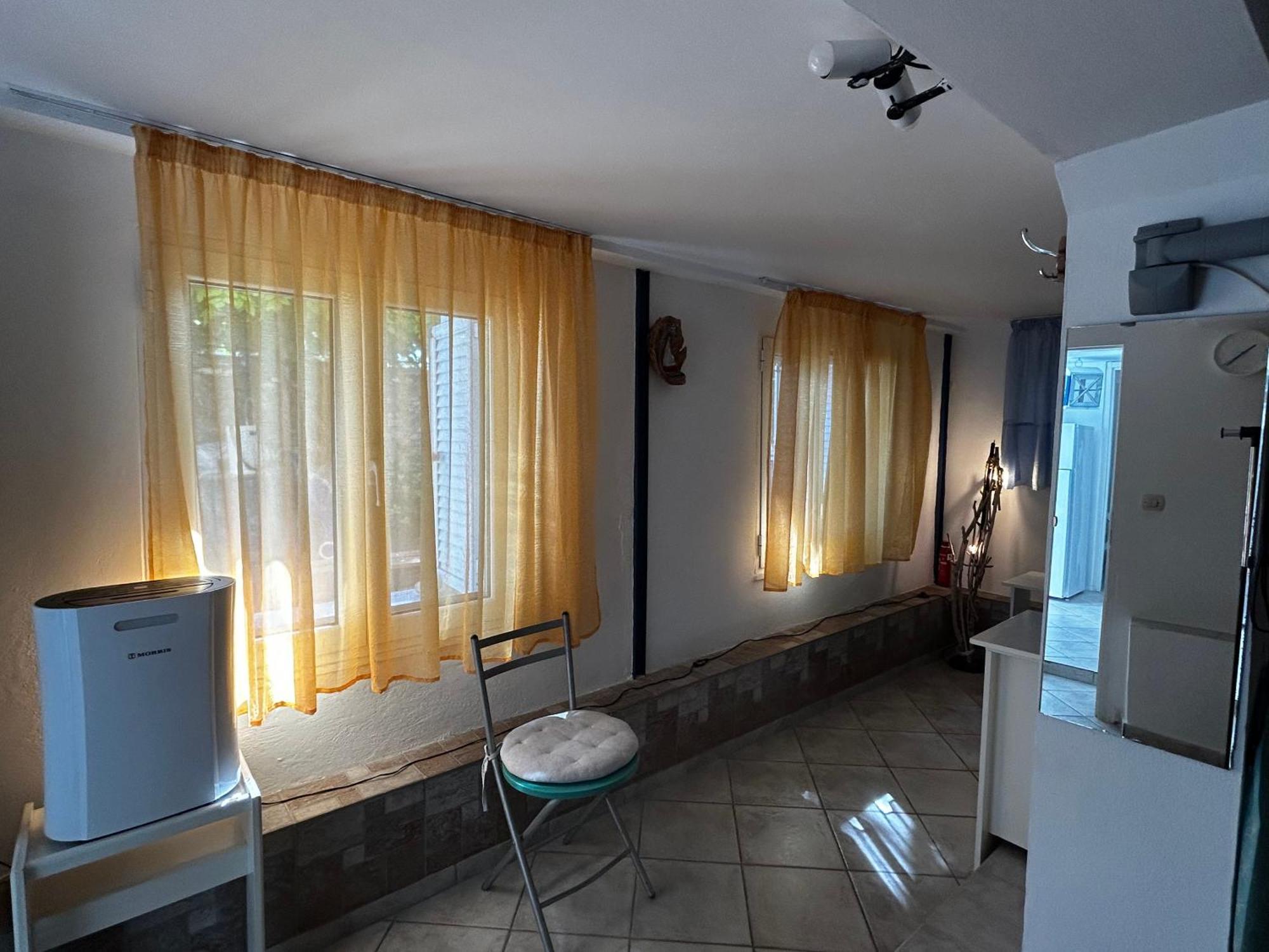 Studio In Old Town Of Mytilene Apartment Exterior photo